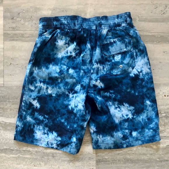 abercrombie kids blue tie-dye boardshorts - Picture 5 of 6